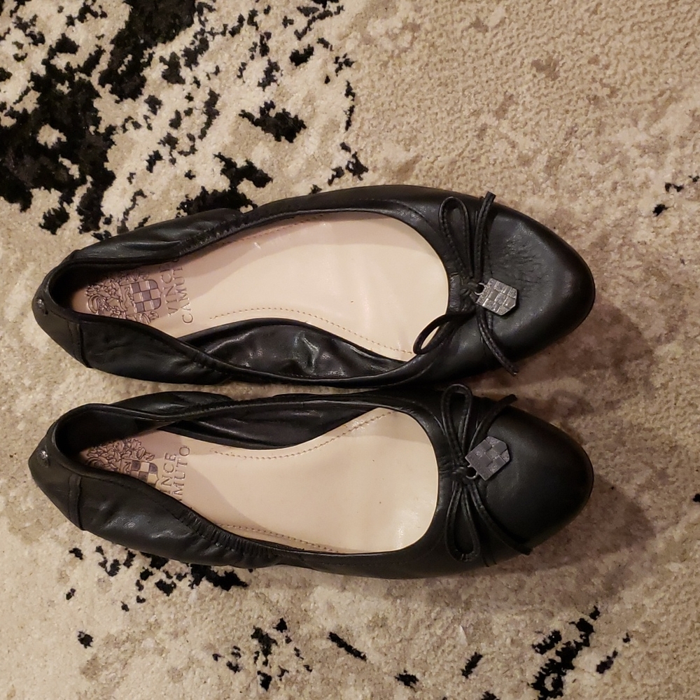 Vince Camuto Black Leather Ballet Flats